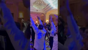 Arsen Alchangyan Karen Minasyan - ashxarhum mi ashxarh es