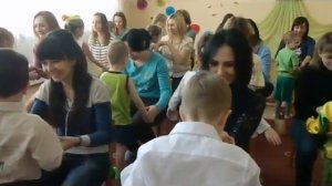 Вход на утренник 8 МАРТА средняя группа
