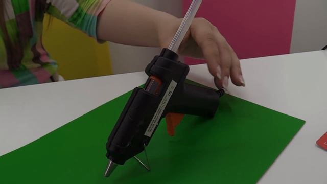 Делаем босоножки для Барби своими руками. Видео для девочек смотреть онлайн