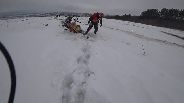 В белом плену. Очень тяжкий выезд. смотреть онлайн
