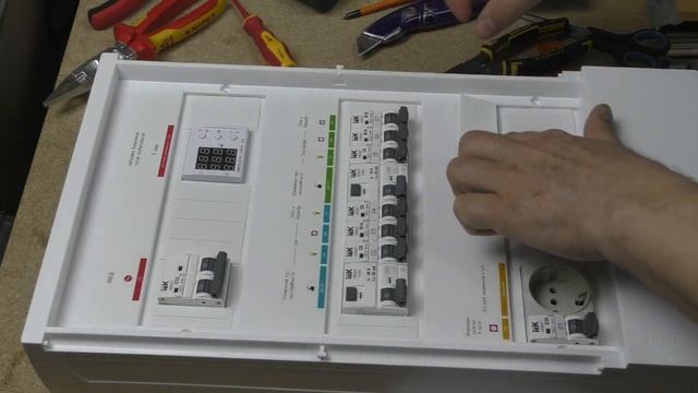 Первый электрощит на Armat