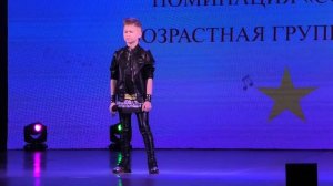 В.Кипелов. "Беспечный ангел". Добрыня Кириенко (9 лет).