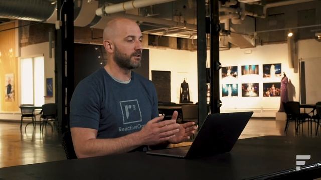 Building a Kubernetes Cluster with Google Kubernetes Engine (GKE) | Kubernetes 101 смотреть онлайн