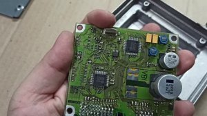 Блок управления подушками безопасности с Мазды 3 бк разбор.