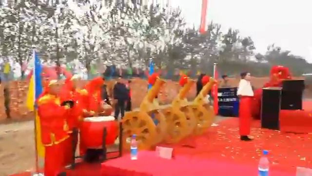 Happiness Церемония закладки первого камня 4-го завода компании, 25.10.2014 смотреть онлайн