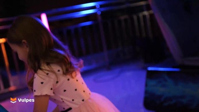 Праздничная коллекция шикарных платьев от Vulpes смотреть онлайн