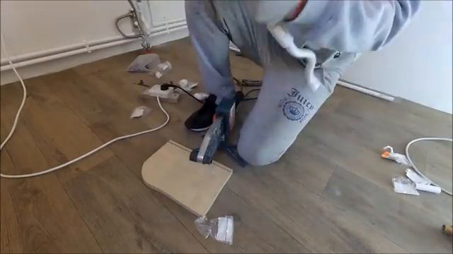 Прокладка труб водопровода своими руками. Часть 1 смотреть онлайн