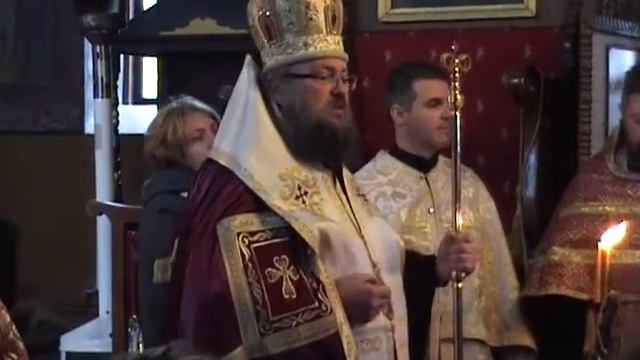 Врачанският митрополит Григорий отслужи молебен за децата смотреть онлайн