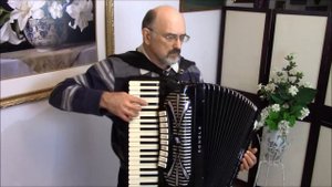 "Престо" из Сонаты для скрипки но. 1 соль минор И.С. Бах - исполняет на аккордеоне Павел Щигров