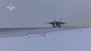 Пуск гиперзвуковой ракеты Кинжал в рамках планового учения