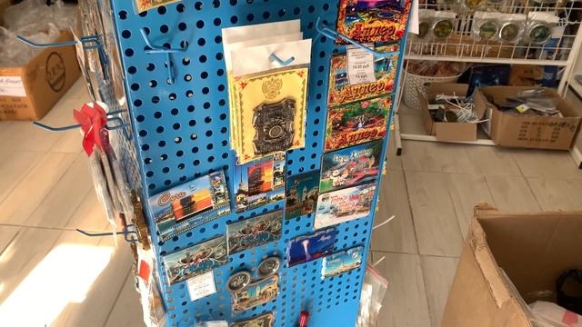 Лайфхак! Где в дорогом Сочи покупать недорогие СУВЕНИРЫ и ИГРУШКИ? Сравните цены!