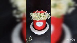 Торт лучшим в мире родителям/Торт Шляпная коробка с цветами/ Торт с живыми цветами