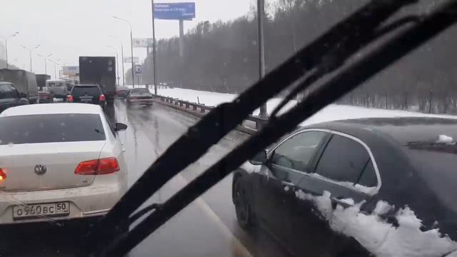 Держу обочину на МКАДе  Разговор с обочечниками