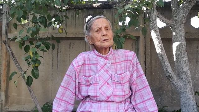 Стихотворение "Нелегок путь земной у человека" (Автор неизвестен) смотреть онлайн