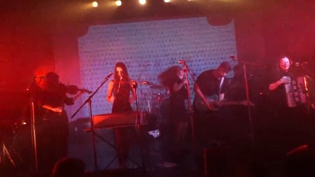 Краснознаменная дивизия имени моей бабушки - Трубный бит смотреть онлайн