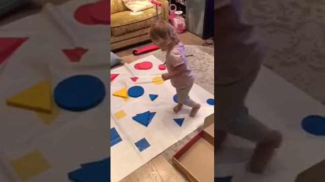 VAY Toy смотреть онлайн