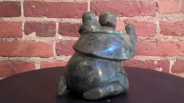 Inuit Art: Mother + Child by Sheokjuk Oqutaq Cape Dorset смотреть онлайн