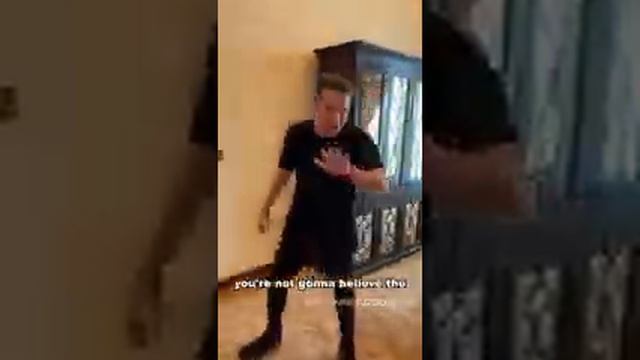 Dubai most luxurious hotel. it cost $60,000 per night смотреть онлайн