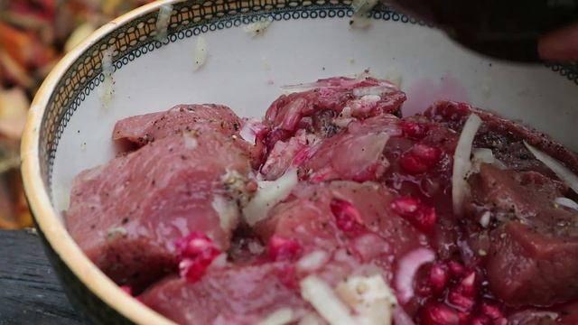 Шашлык по армянски на сосновых шишках | Армянский шашлык из свинины. Рецепт | Armenian barbecue