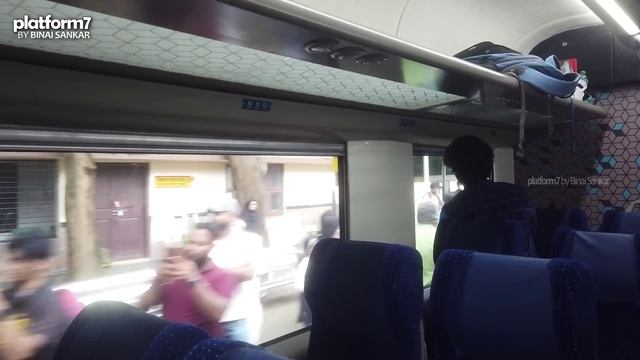 Inaugural Special | Kasaragod to Thiruvananthapuram by 02631 Vande Bharat Spl [Train Journey] смотреть онлайн