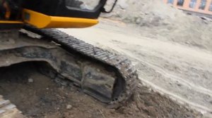 Гусеничный экскаватор JCB JS 205 NLC 2016 года