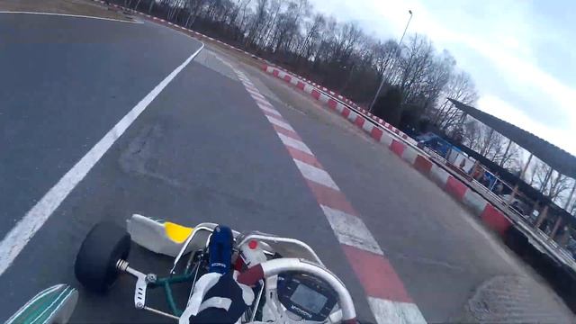 honda 390 cup seizoen 2018 race 1 смотреть онлайн