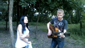 Падают листья, кружится осень