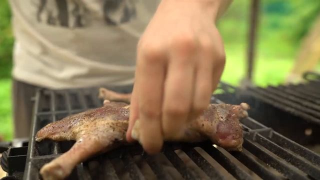 Утиные ножки на мангале в глазировке (быстрый простой рецепт)