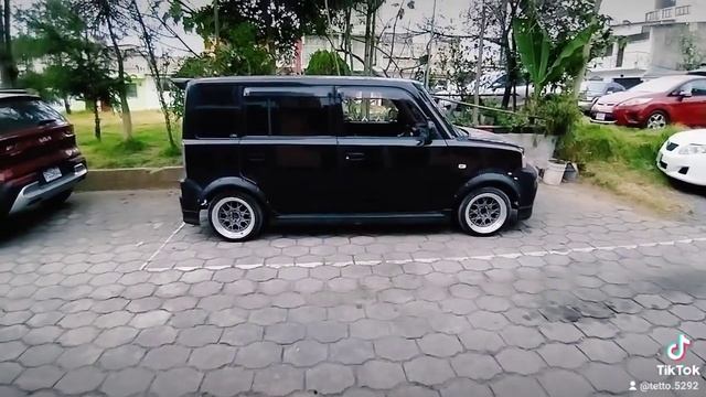 Toyota bB Japónes смотреть онлайн