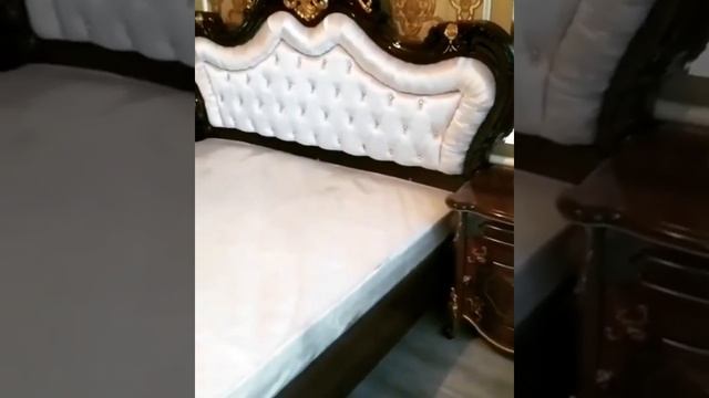 Спальня Элиана с 6 дверным шкафом Орех глянец Слониммебель.