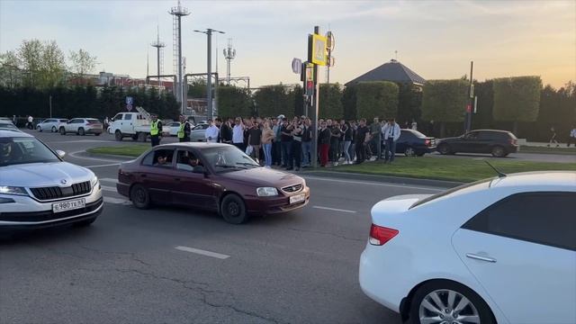 НЕДЕЛЯ С ДРУЗЬЯМИ В КРАСНОДАРЕ | ПОХОД НА ФУТБОЛ, ШАШЛЫКИ, БАНЯ смотреть онлайн