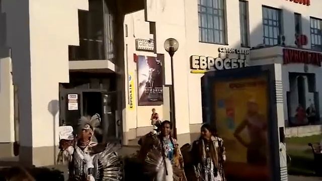 Индейцы. Раменское. Московская область. 21 августа 2013 г. Native Americans in Ramenskoe смотреть онлайн