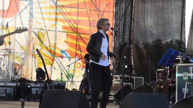 Сурганова и Оркестр на фестивале "ДДД Fest" Часть первая смотреть онлайн