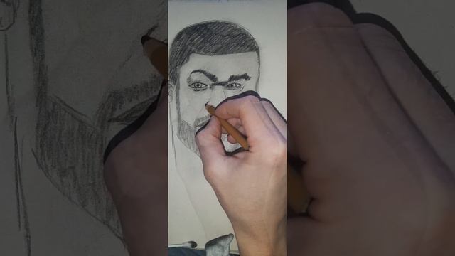 Портрет мужика угольным карандашом