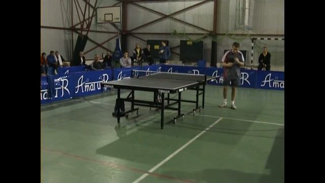 Rusu Cristian (Bucuresti) - Gabi Farkas (Tg.Mures) - 02 mai 2009 Reghin - finala - p1 смотреть онлайн