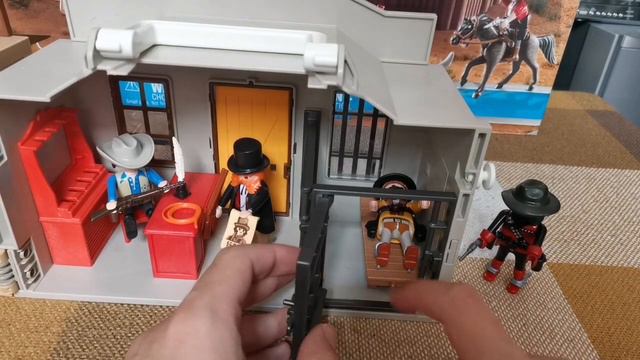 Playmobil Western 4398 банк и офис шерифа