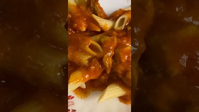 Гуляш и макароны смотреть онлайн