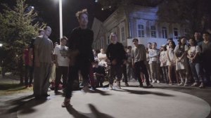 Атмосфера вечернего Арбата в Алматы