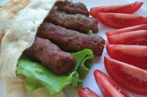 Мясное блюдо с мужским характером и лёгким балканским акцентом: Чевапы, чевапчи, чевапчичи!!!