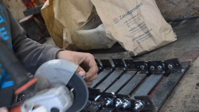 Homemade 300cc TANK / PART 3 ( Tracks ) смотреть онлайн