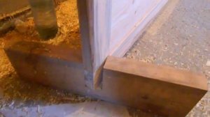 столярные приспособы,фиксаторы для дверного полотна.