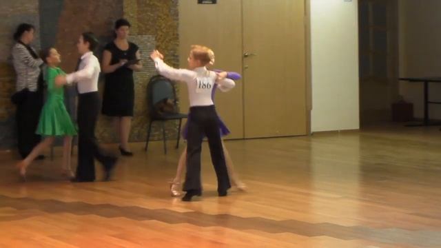 Бальные танцы, Класс Е, дети 2, Реутов "мир танца" смотреть онлайн