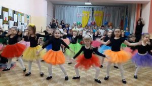 Детский танец для мам