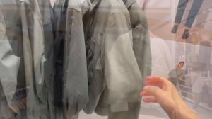 Японская мода. Уличная мода старшего поколения. Uniqlo в Токио.