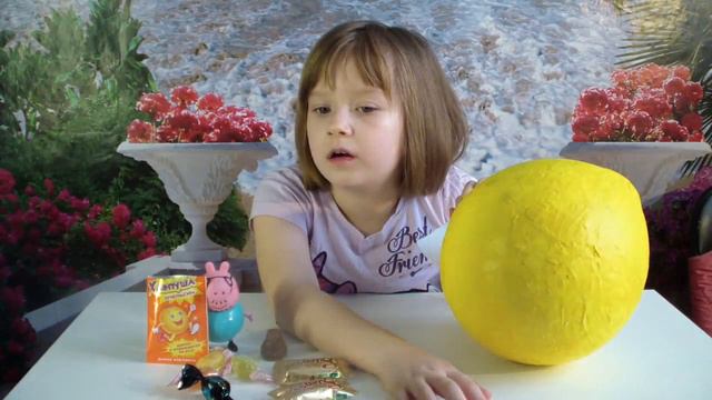 இЛизаветкаஇ нашла ЯЙЦО ДИНОЗАВРА оно живое КТО В ЯЙЦЕ? Шок! ВЫЛУПИЛСЯ смотреть онлайн