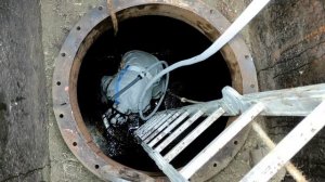 Очистка ёмкости хранения ГСМ и монтаж дистанционной системы учёта топлива на АЗС