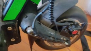 Ремонт электросамоката. Рассматриваю причины не работающего зад. движка. Советуют Друзья. Часть 4.