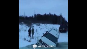 Ушел под лёд! Лучшая подборка! 2017