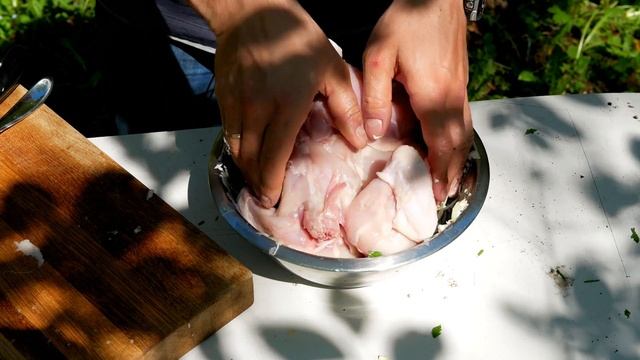 КУРИЦА ГРИЛЬ ЦЕЛИКОМ НА МАНГАЛЕ!