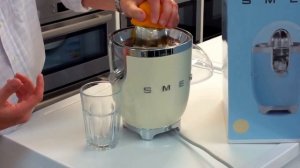 Smeg juicer